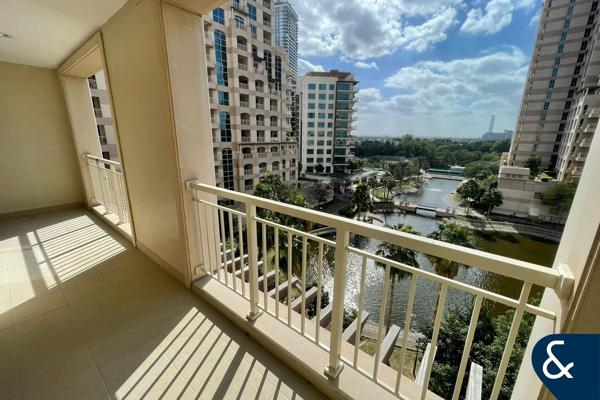 2 Bedroom | Upgraded | Sought after community